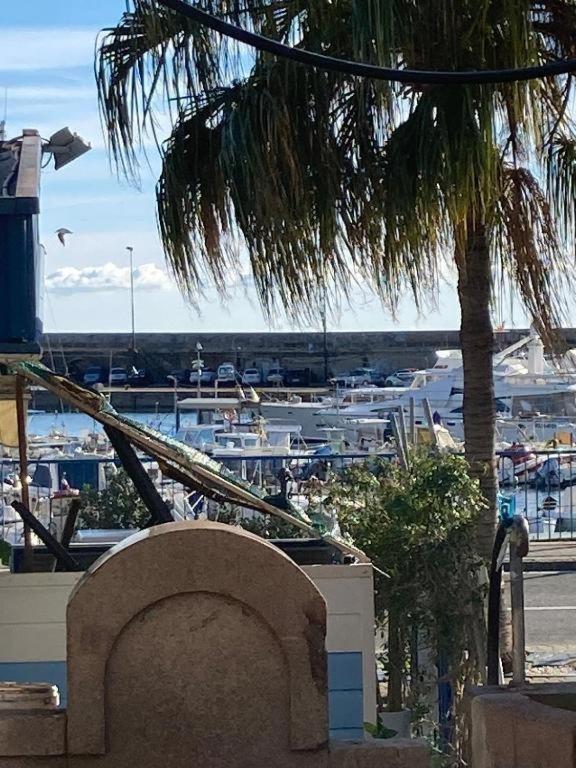 Casa Rosa Lucia Centrale Con Parcheggio San Remo Zewnętrze zdjęcie